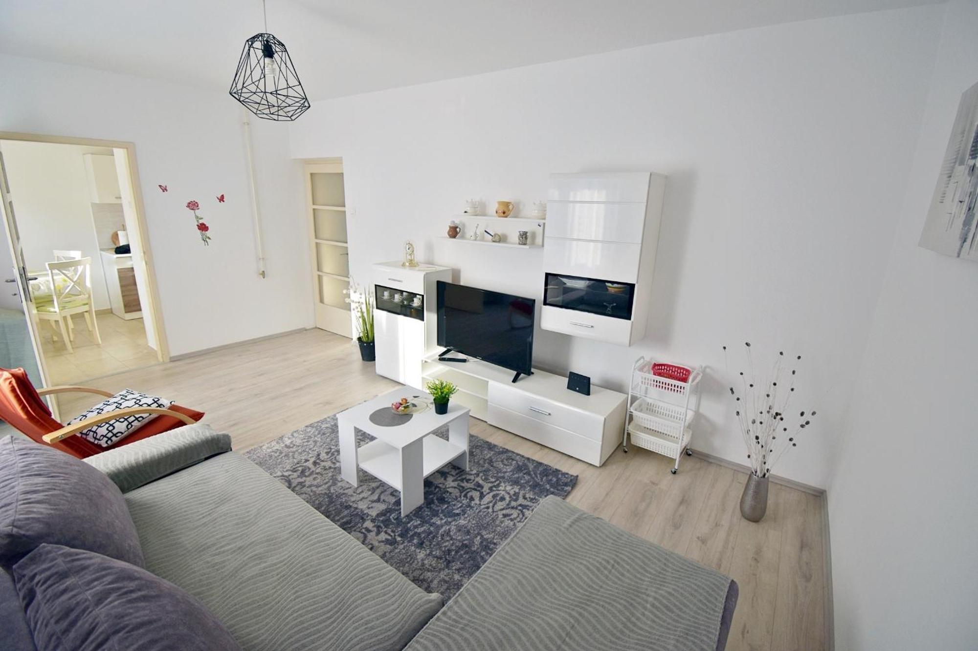 Apartment Navy Near The Beach Пула Екстериор снимка